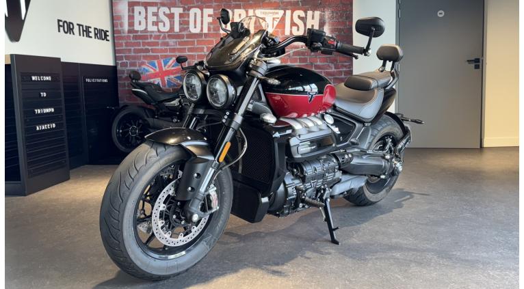 TRIUMPH Rocket 3 GT Storm